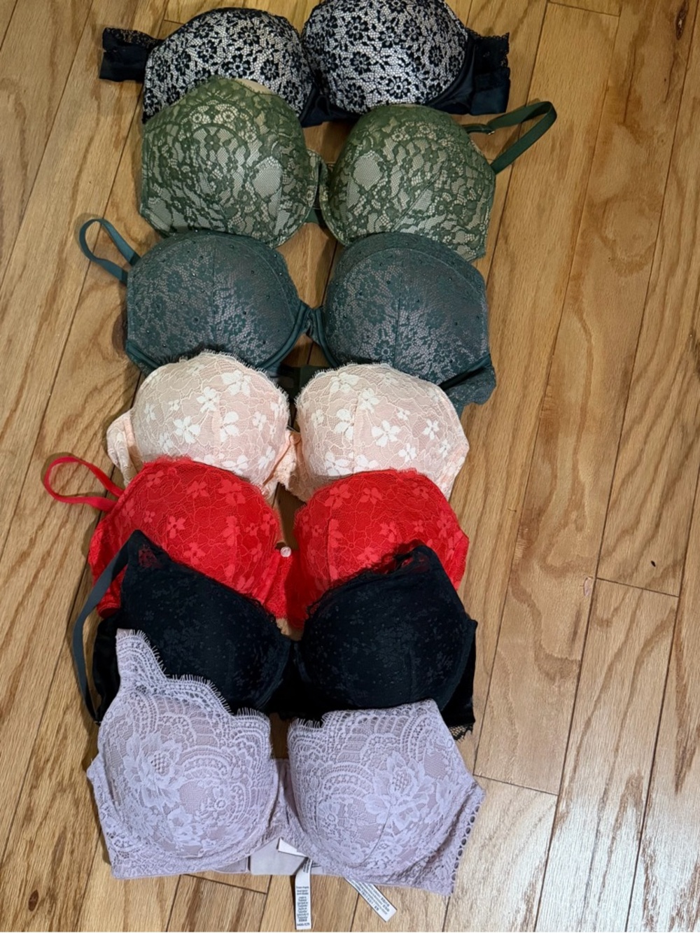 8 Victoria's Secret Lace Push-Up Bra Set in Green, Red, Black, Cream, Lavender
